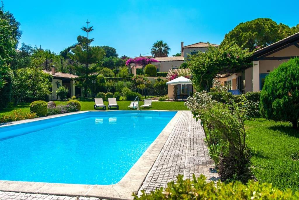 Villa Loukia Спартия Екстериор снимка